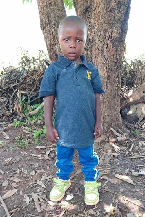 An unsponsored boy named Modrick from Tanzania who lives in an AIDS-affected area, is vulnerable to exploitation and has waited 480 days for a sponsor.