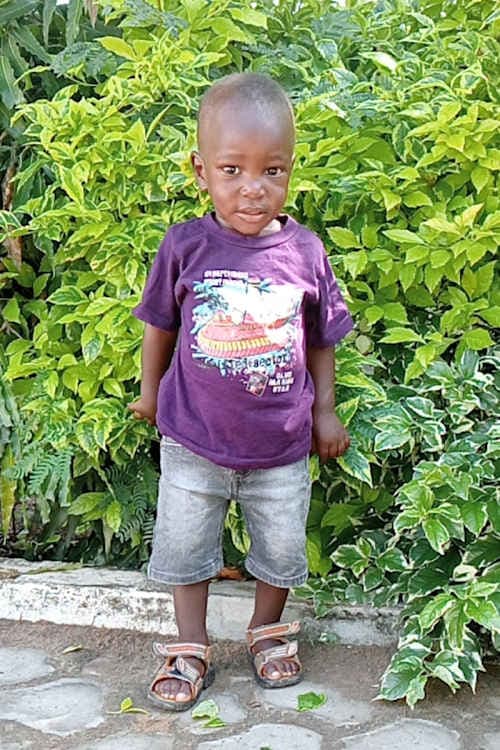 An unsponsored boy named Mudathiri from Tanzania who lives in an AIDS-affected area, is vulnerable to exploitation and has waited 460 days for a sponsor.