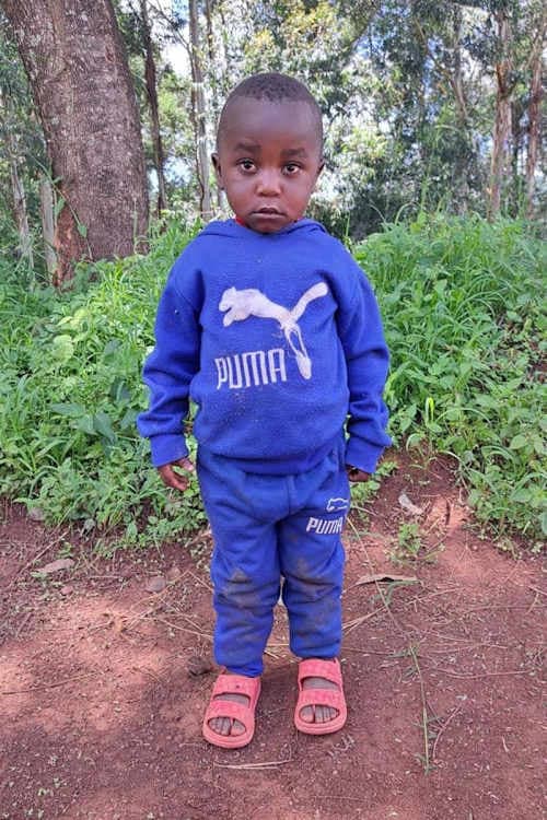 An unsponsored boy named Yustino from Tanzania who lives in an AIDS-affected area, is vulnerable to exploitation and has waited 505 days for a sponsor.