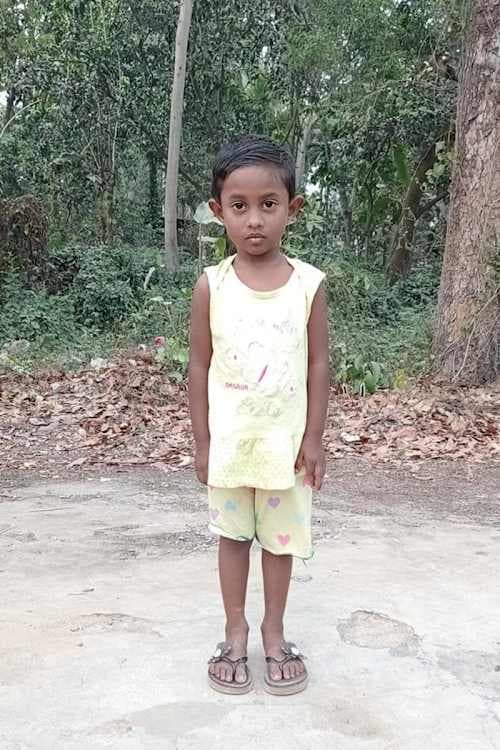 An unsponsored girl named Trisna from Bangladesh who is vulnerable to exploitation and has waited 455 days for a sponsor.