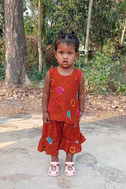 An unsponsored girl named Aditi from Bangladesh who is vulnerable to exploitation and has waited 462 days for a sponsor.