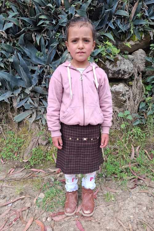 An unsponsored girl named Jhanna from Peru who has waited 410 days for a sponsor.