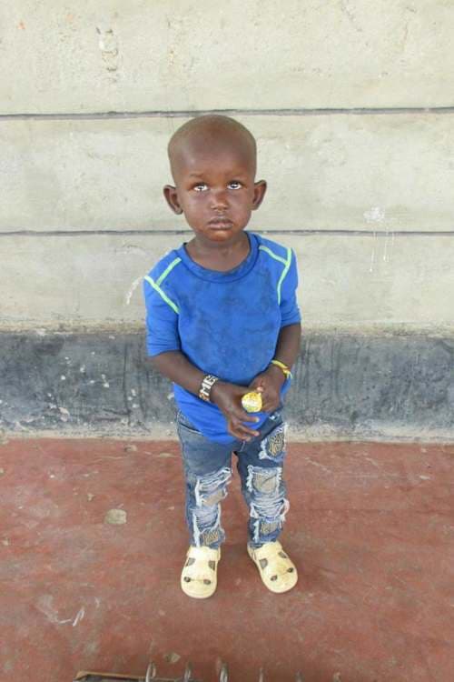An unsponsored girl named Mehtab from Kenya who lives in an AIDS-affected area and has waited 460 days for a sponsor.