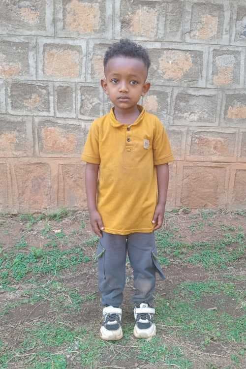 An unsponsored boy named Kitesa from Ethiopia who lives in an AIDS-affected area, is vulnerable to exploitation and has waited 403 days for a sponsor.