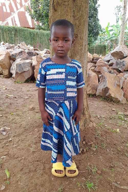 An unsponsored girl named Amina from Rwanda who lives in an AIDS-affected area, is vulnerable to exploitation and has waited 497 days for a sponsor.