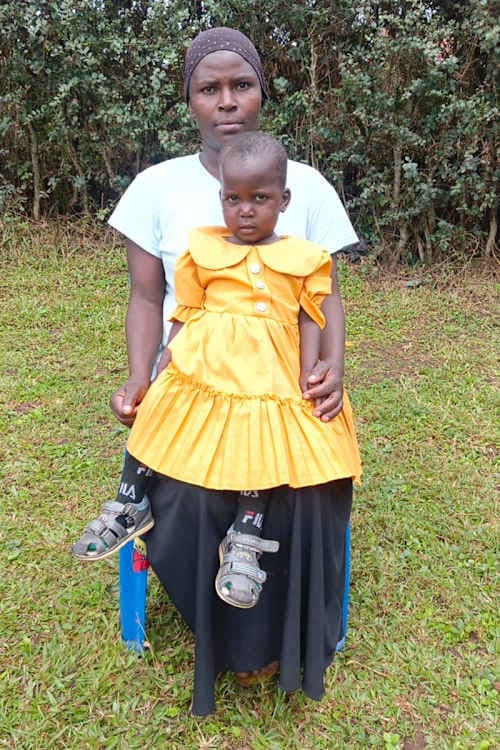 An unsponsored girl named Sarah from Uganda who lives in an AIDS-affected area, is vulnerable to exploitation and has waited 621 days for a sponsor.