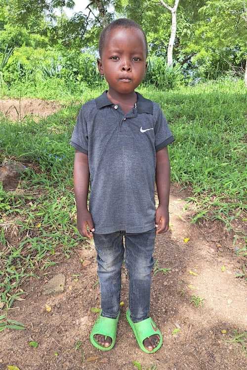 An unsponsored boy named Dhuikarnain from Tanzania who lives in an AIDS-affected area, is vulnerable to exploitation and has waited 388 days for a sponsor.