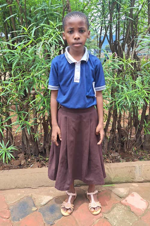 An unsponsored girl named Munira from Tanzania who lives in an AIDS-affected area, is vulnerable to exploitation and has waited 572 days for a sponsor.