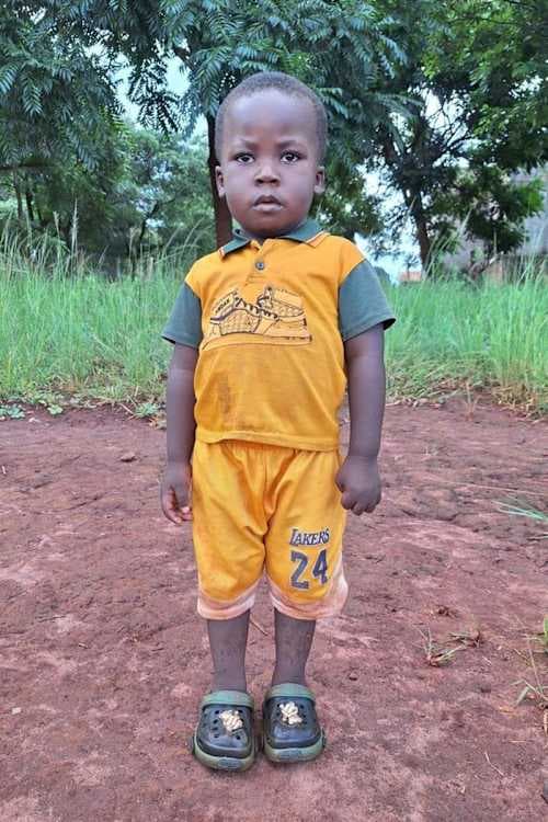 An unsponsored boy named Bakarii from Tanzania who lives in an AIDS-affected area, is vulnerable to exploitation and has waited 476 days for a sponsor.