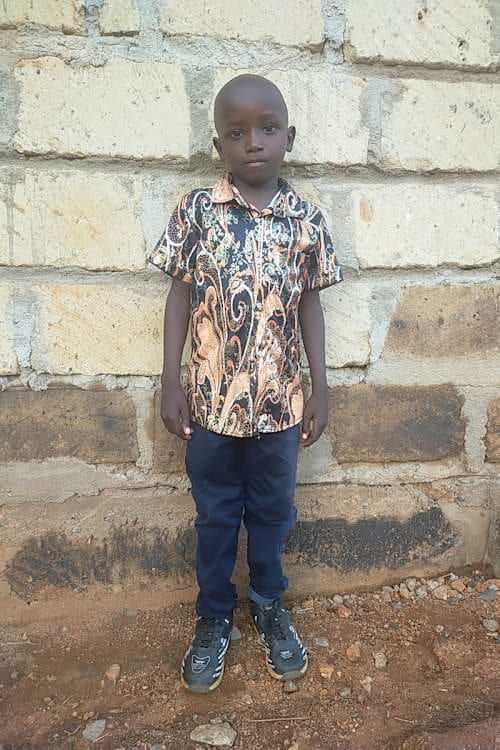 An unsponsored boy named Bonface from Kenya who lives in an AIDS-affected area and has waited 393 days for a sponsor.