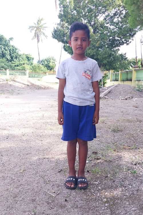 An unsponsored boy named Eldo from Indonesia who has waited 591 days for a sponsor.