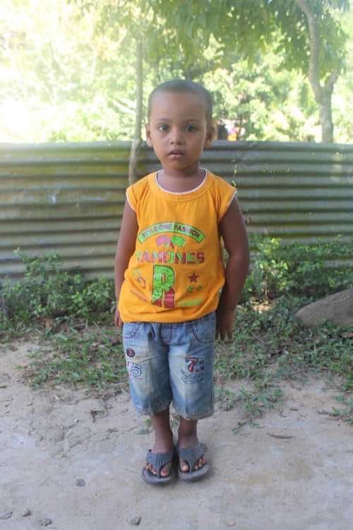 An unsponsored boy named Damodor from Bangladesh who is vulnerable to exploitation and has waited 413 days for a sponsor.