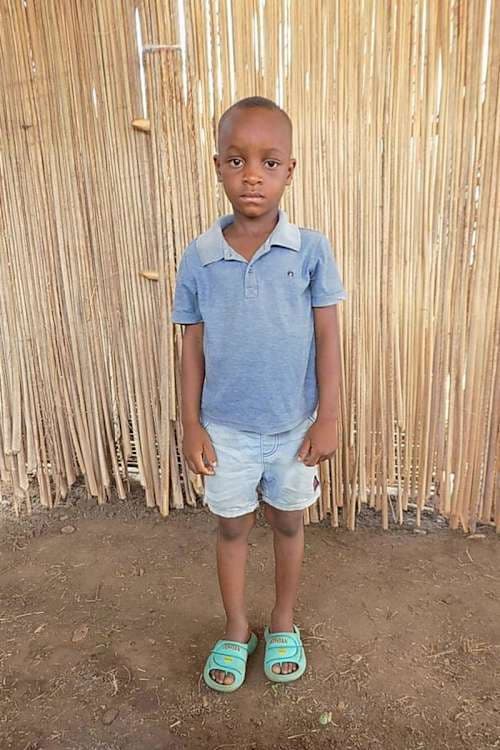 An unsponsored boy named Chidera from Togo who lives in an AIDS-affected area, is vulnerable to exploitation and has waited 448 days for a sponsor.