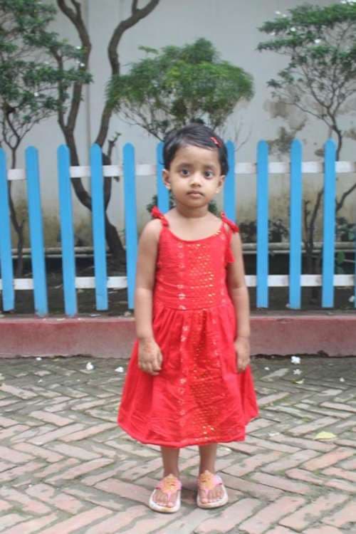 An unsponsored girl named Shara from Bangladesh who is vulnerable to exploitation and has waited 377 days for a sponsor.