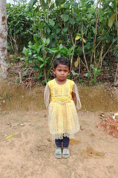 An unsponsored girl named Bisoka from Bangladesh who is vulnerable to exploitation and has waited 407 days for a sponsor.