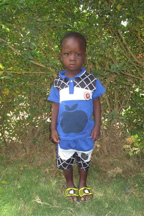 An unsponsored boy named Barkwendé from Burkina Faso who lives in an AIDS-affected area, is vulnerable to exploitation and has waited 453 days for a sponsor.