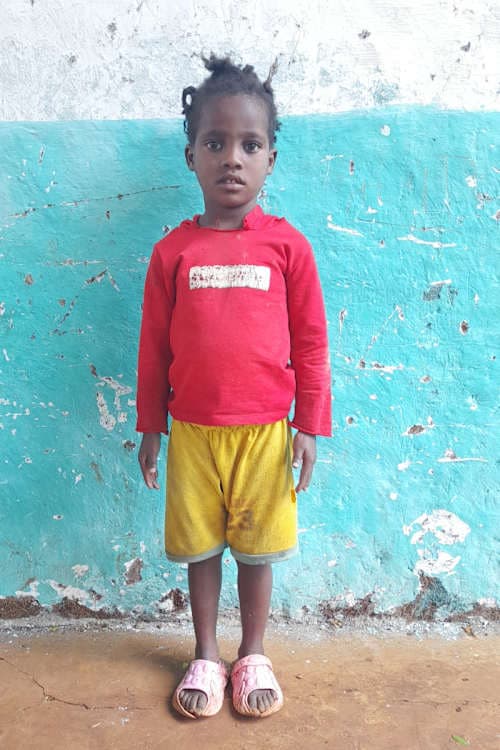 An unsponsored girl named Senait from Ethiopia who lives in an AIDS-affected area, is vulnerable to exploitation and has waited 384 days for a sponsor.