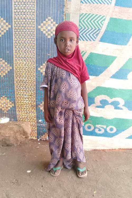 An unsponsored girl named Semane from Ethiopia who lives in an AIDS-affected area, is vulnerable to exploitation and has waited 423 days for a sponsor.