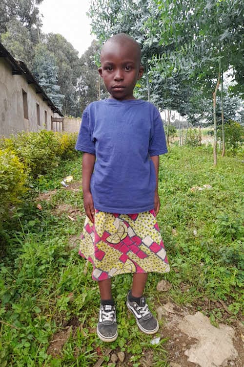 An unsponsored girl named Dorcas from Rwanda who lives in an AIDS-affected area, is vulnerable to exploitation and has waited 417 days for a sponsor.