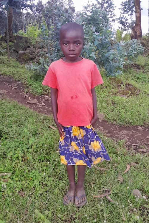 An unsponsored girl named Umwari from Rwanda who lives in an AIDS-affected area, is vulnerable to exploitation and has waited 373 days for a sponsor.