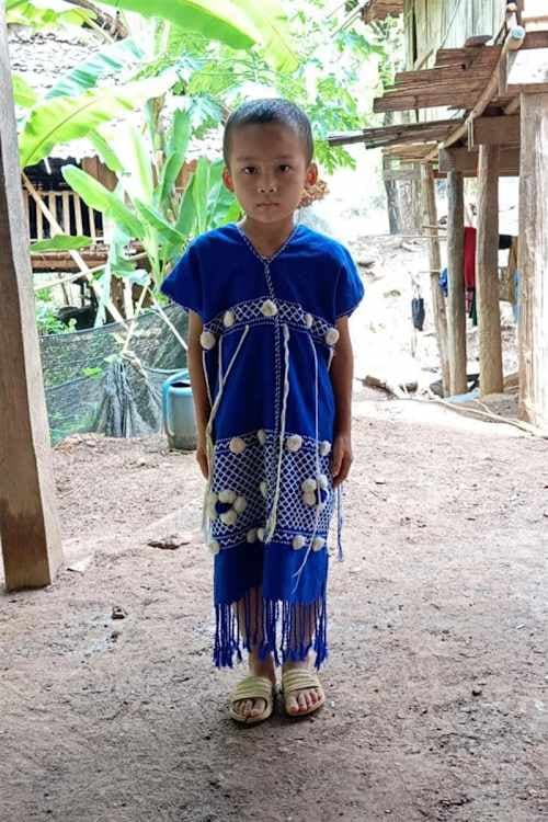 An unsponsored girl named Naw Moo Moo Shee from Thailand who has waited 478 days for a sponsor.