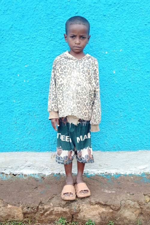 An unsponsored boy named Abdi from Ethiopia who lives in an AIDS-affected area, is vulnerable to exploitation and has waited 377 days for a sponsor.