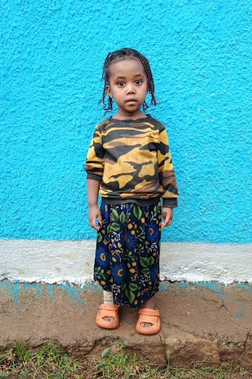 An unsponsored girl named Efetu from Ethiopia who lives in an AIDS-affected area, is vulnerable to exploitation and has waited 377 days for a sponsor.