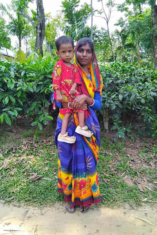 An unsponsored girl named Oishi from Bangladesh who is vulnerable to exploitation and has waited 458 days for a sponsor.