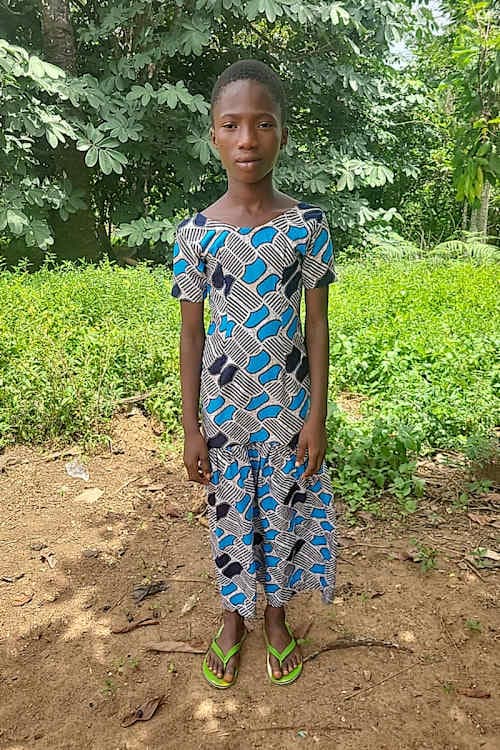 An unsponsored girl named Francoise from Togo who lives in an AIDS-affected area, is vulnerable to exploitation and has waited 368 days for a sponsor.