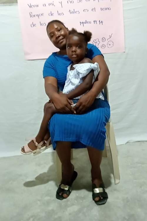 An unsponsored girl named Hevelin from Colombia who has waited 358 days for a sponsor.
