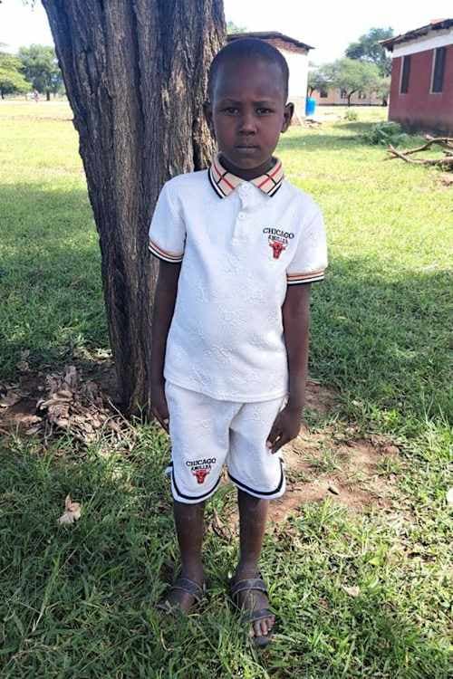 An unsponsored boy named Okeshu from Tanzania who lives in an AIDS-affected area, is vulnerable to exploitation and has waited 403 days for a sponsor.