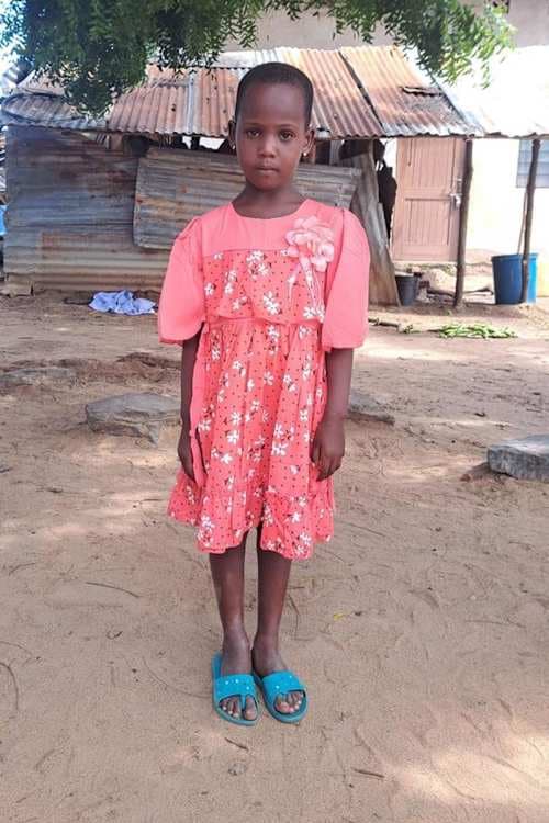 An unsponsored girl named Leah from Tanzania who lives in an AIDS-affected area, is vulnerable to exploitation and has waited 355 days for a sponsor.