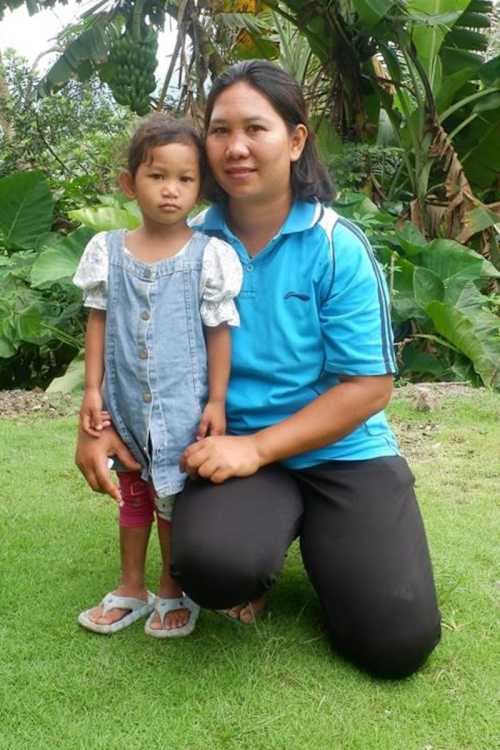 An unsponsored girl named Queen from Indonesia who has waited 434 days for a sponsor.