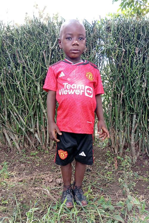 An unsponsored boy named Marvin from Uganda who lives in an AIDS-affected area, is vulnerable to exploitation and has waited 336 days for a sponsor.
