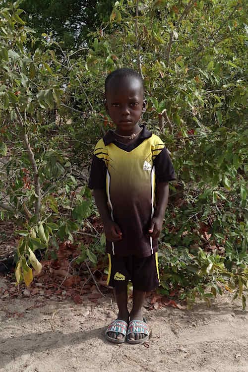 An unsponsored boy named Rasmane from Burkina Faso who lives in an AIDS-affected area, is vulnerable to exploitation and has waited 452 days for a sponsor.