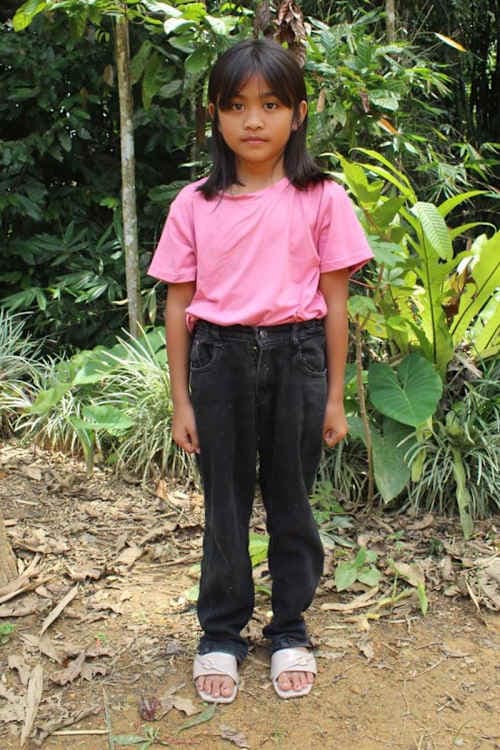 An unsponsored girl named Reso from Indonesia who has waited 445 days for a sponsor.