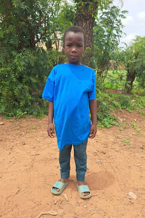 An unsponsored boy named Abdul Manan from Ghana who lives in an AIDS-affected area and has waited 331 days for a sponsor.