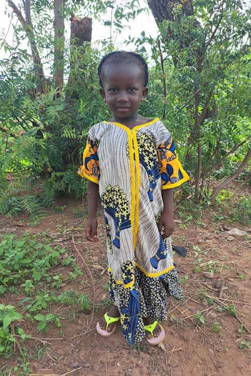 An unsponsored girl named Fahima from Ghana who lives in an AIDS-affected area and has waited 322 days for a sponsor.