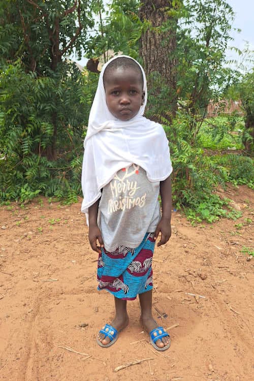 An unsponsored girl named Mashkura from Ghana who lives in an AIDS-affected area and has waited 347 days for a sponsor.