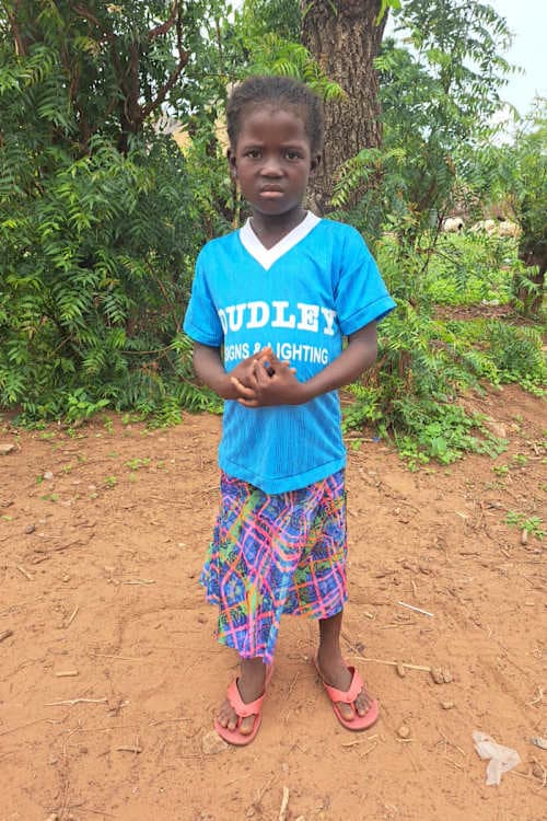 An unsponsored girl named Shafawu from Ghana who lives in an AIDS-affected area and has waited 323 days for a sponsor.