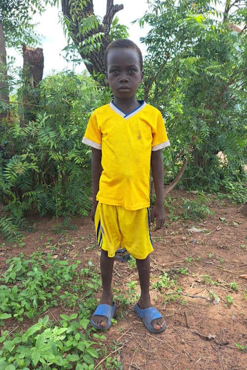 An unsponsored boy named Abdul Hafiz from Ghana who lives in an AIDS-affected area and has waited 331 days for a sponsor.