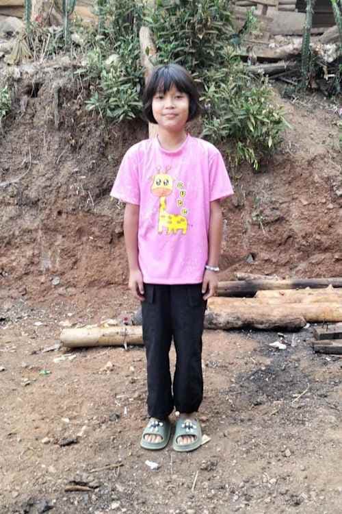 An unsponsored girl named Paepu from Thailand who has waited 530 days for a sponsor.