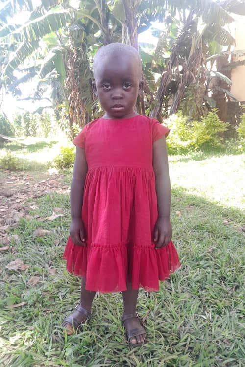 An unsponsored girl named Promesse from Rwanda who lives in an AIDS-affected area, is vulnerable to exploitation and has waited 363 days for a sponsor.