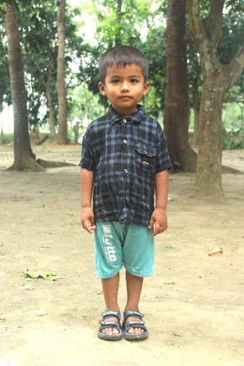 An unsponsored boy named Saif from Bangladesh who is vulnerable to exploitation and has waited 441 days for a sponsor.