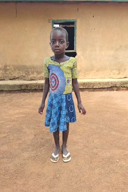 An unsponsored girl named Mabitiba from Ghana who lives in an AIDS-affected area and has waited 437 days for a sponsor.