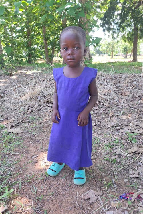 An unsponsored girl named Edith from Ghana who lives in an AIDS-affected area and has waited 346 days for a sponsor.