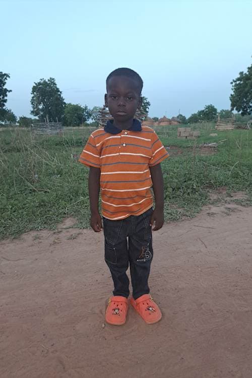 An unsponsored boy named Peter from Ghana who lives in an AIDS-affected area and has waited 346 days for a sponsor.