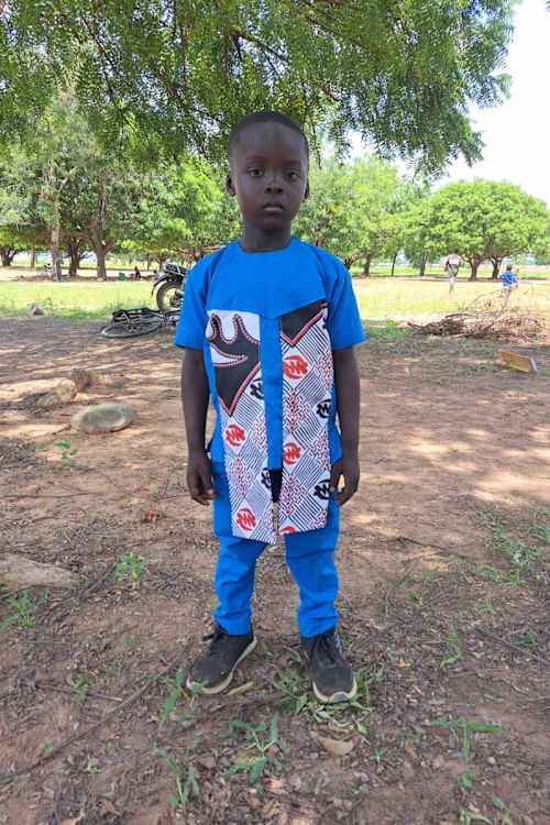 An unsponsored boy named Nignan from Ghana who lives in an AIDS-affected area and has waited 342 days for a sponsor.