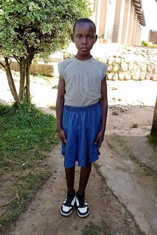 An unsponsored girl named Assoumpta from Rwanda who lives in an AIDS-affected area, is vulnerable to exploitation and has waited 561 days for a sponsor.