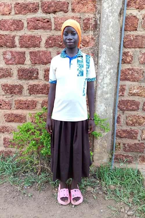 An unsponsored girl named Elisabeth from Burkina Faso who lives in an AIDS-affected area, is vulnerable to exploitation and has waited 549 days for a sponsor.